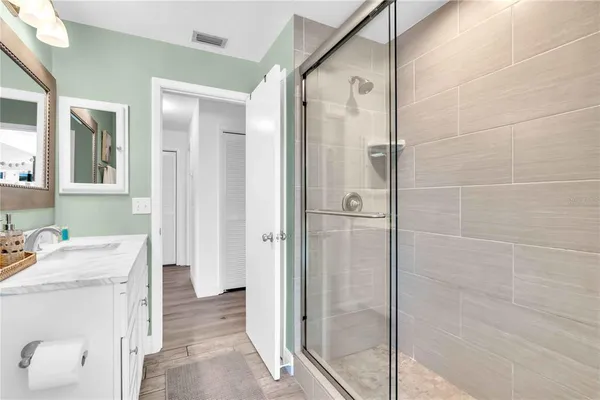 $7,500 | 2921 Captiva Drive, Sarasota, FL 34231