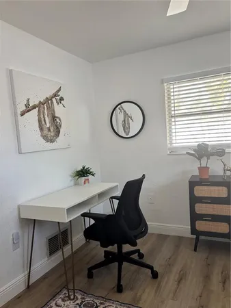 $7,500 | 2921 Captiva Drive, Sarasota, FL 34231