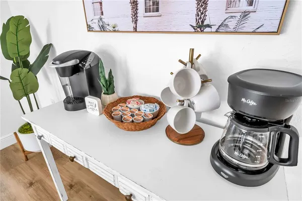 $7,500 | 2921 Captiva Drive, Sarasota, FL 34231