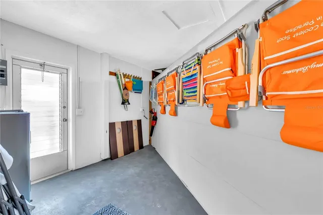 $7,500 | 2921 Captiva Drive, Sarasota, FL 34231