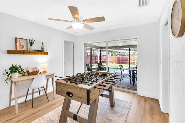 $7,500 | 2921 Captiva Drive, Sarasota, FL 34231