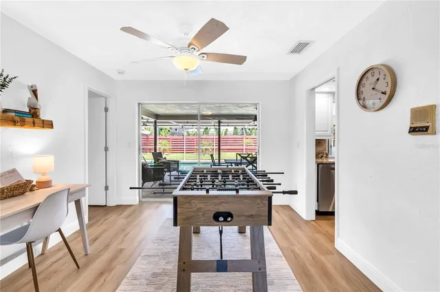 $7,500 | 2921 Captiva Drive, Sarasota, FL 34231