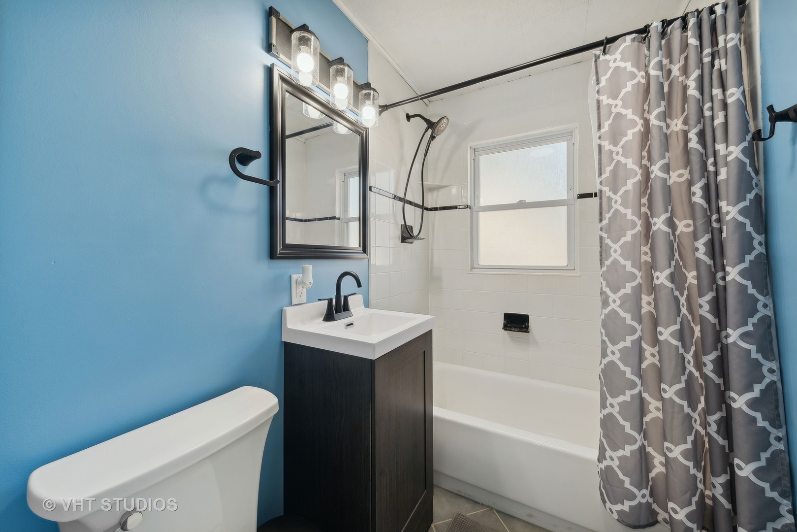 212 Crystal Avenue Lombard, IL 60148 - Photo 11 of 14