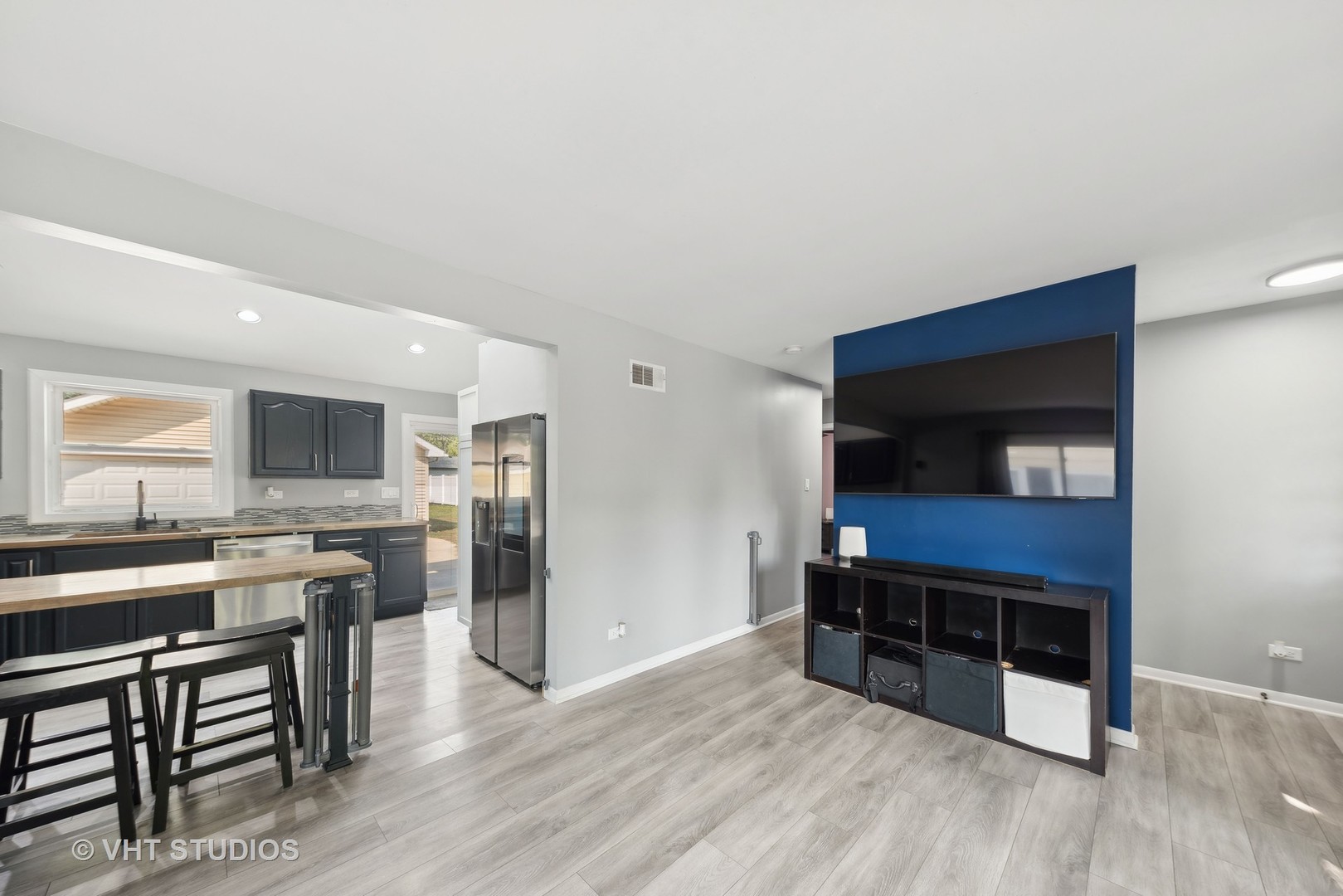 212 Crystal Avenue Lombard, IL 60148 - Photo 3 of 14