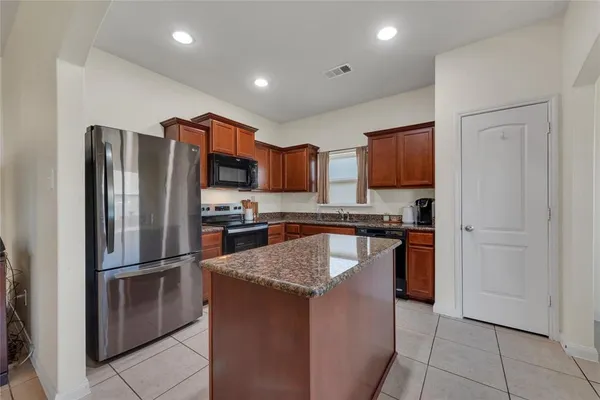 $270,000 | 4132 Tower Lane, Crowley, TX 76036