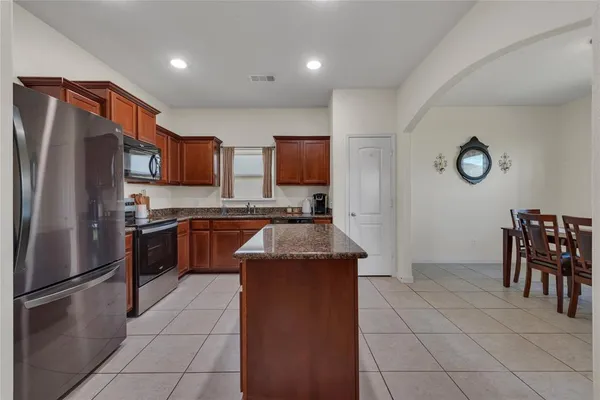 $270,000 | 4132 Tower Lane, Crowley, TX 76036