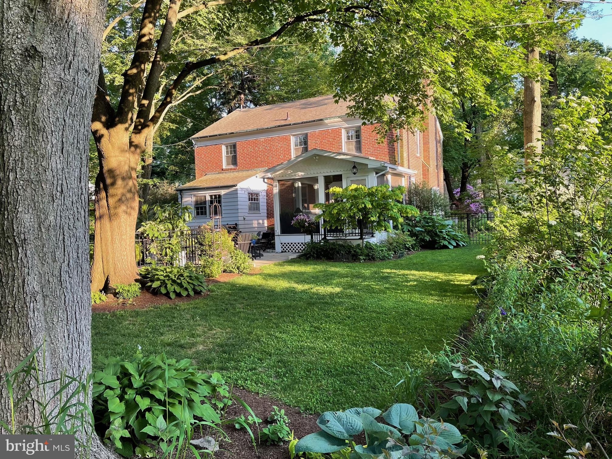 7809 Knox Road Glenside, PA 19038 - Photo 36 of 38 Lush Mature Gardens