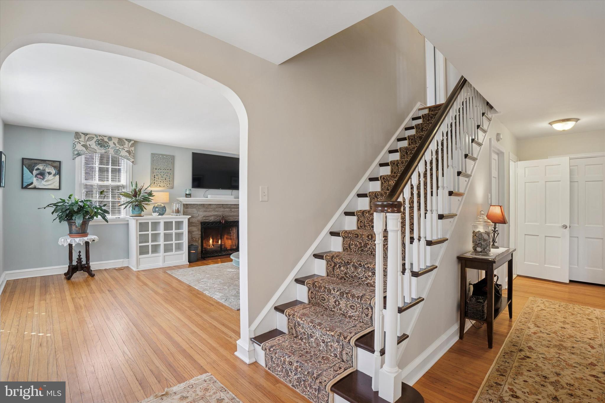 7809 Knox Road Glenside, PA 19038 - Photo 5 of 38 Center Hall Foyer