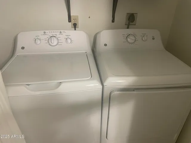 $1,595 | 826 South Casitas Drive, Unit A, Tempe, AZ 85288