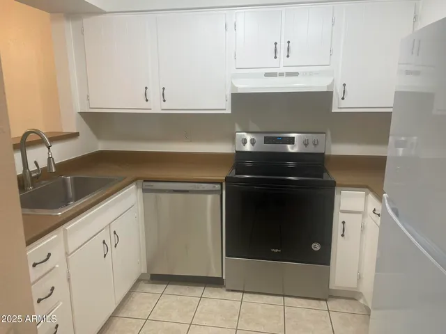 $1,595 | 826 South Casitas Drive, Unit A, Tempe, AZ 85288