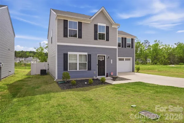 $350,000 | 660 Pointe Andrews Drive, Concord, NC 28025