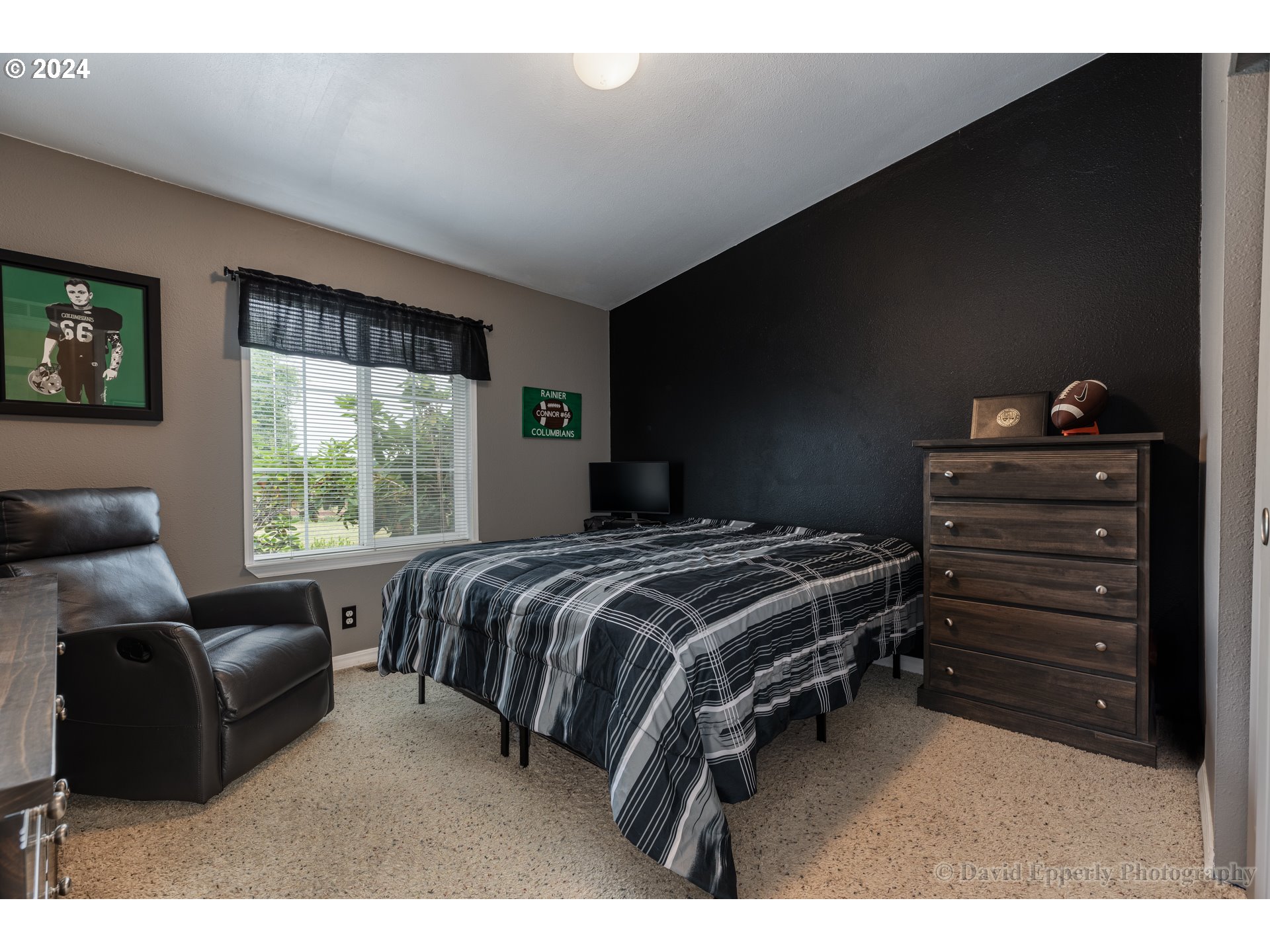 27765 Clark Road Deer Island, OR 97054 - Photo 18 of 38 Bedroom