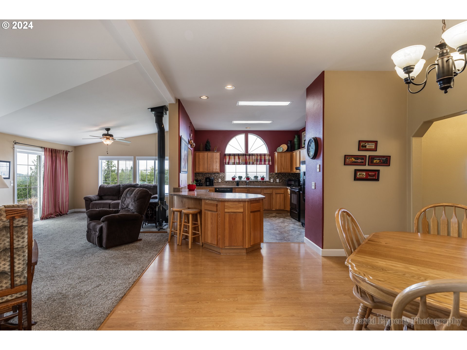 27765 Clark Road Deer Island, OR 97054 - Photo 7 of 38 Kitchen