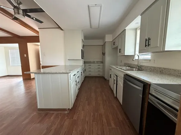 $1,650 | 1817 Belden Street, Sherman, TX 75092