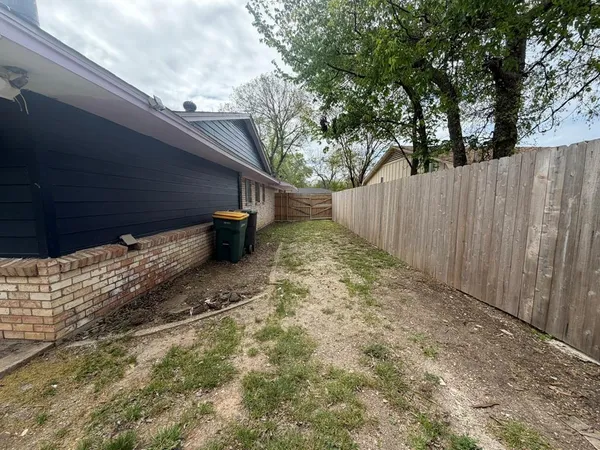 $1,650 | 1817 Belden Street, Sherman, TX 75092