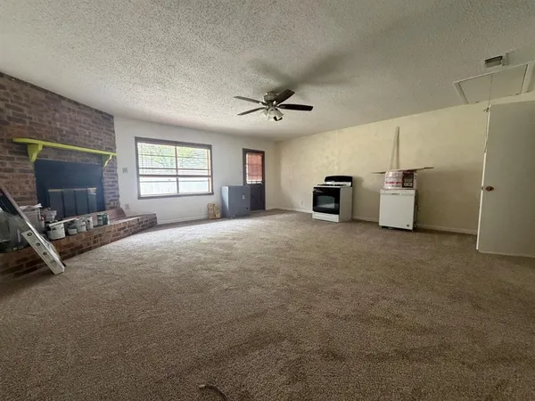 $1,650 | 1817 Belden Street, Sherman, TX 75092