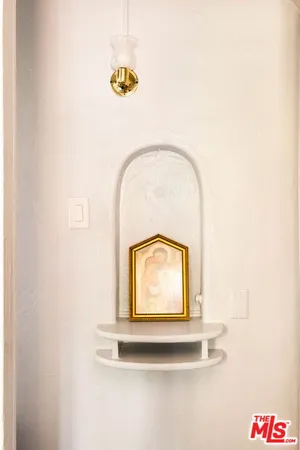 a picture of a bathroom with a window