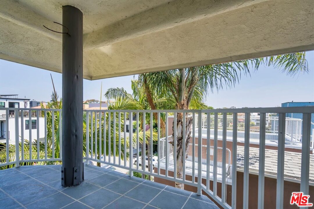 24 Westwind Street, Unit F Marina del Rey, CA 90292 - Photo 10 of 24