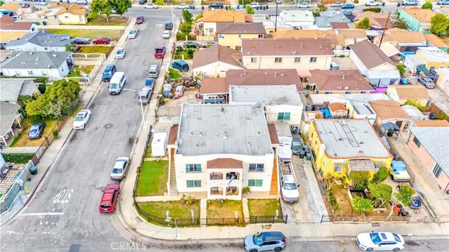 $1,255,000 | 545 Eastmont Avenue, Los Angeles, CA 90022