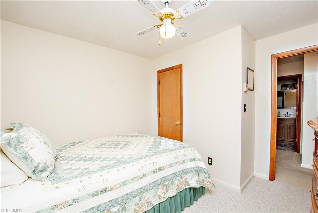 329 Ralph Miller Road Lexington, NC 27295 - Photo 16 of 30 Gallery Image 16