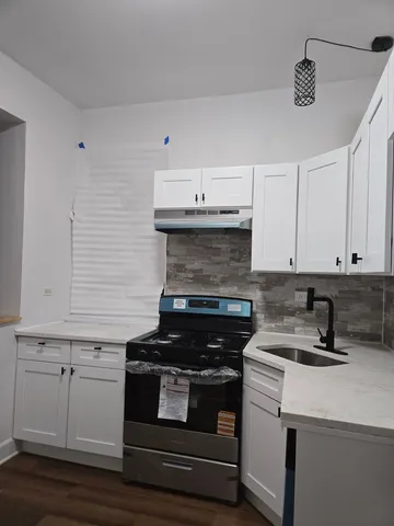 $2,200 | 6229 South Bishop Street, Unit 1, Chicago, IL 60636