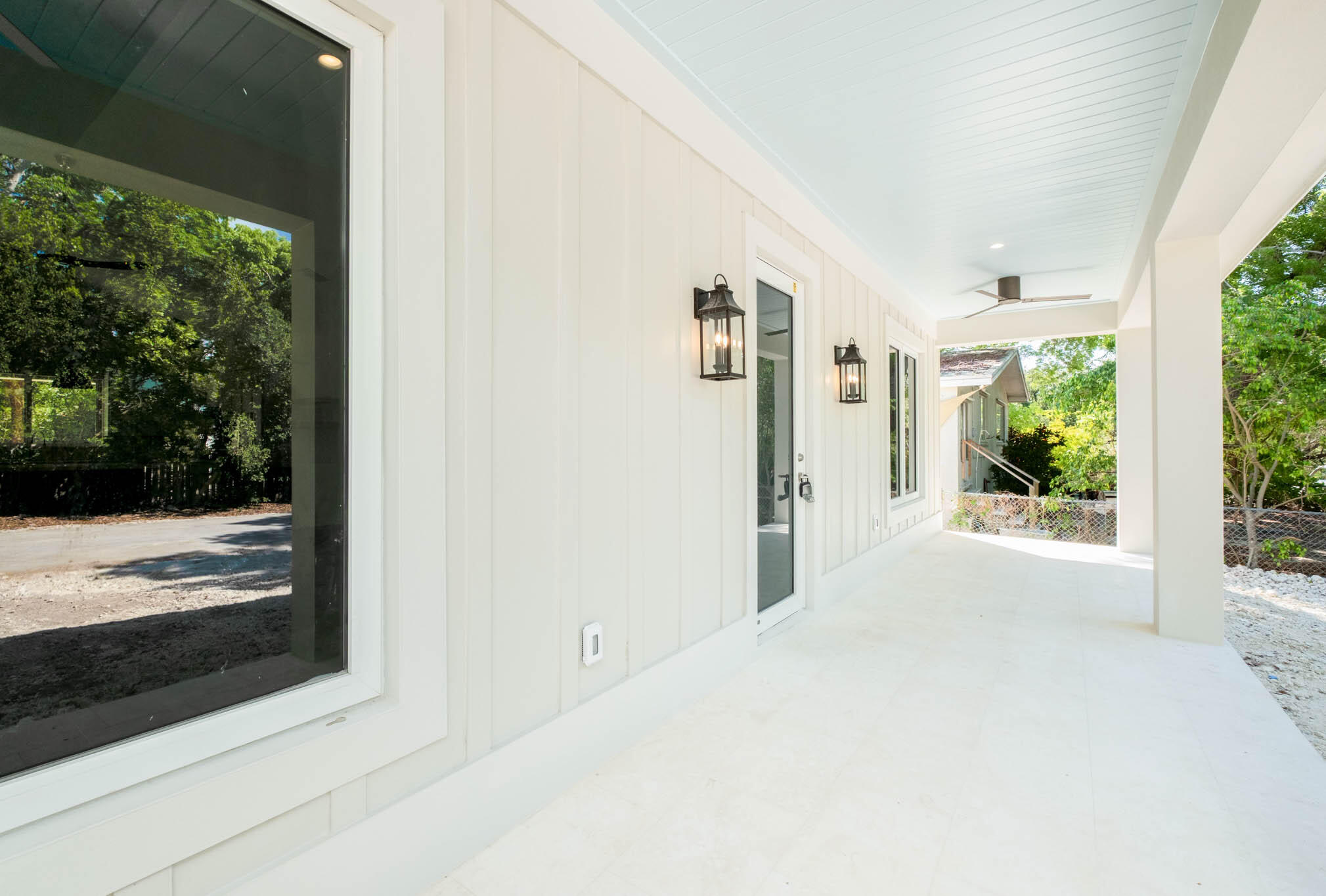 36 Park Road Islamorada, FL 33036 - Photo 30 of 40 Front Porch