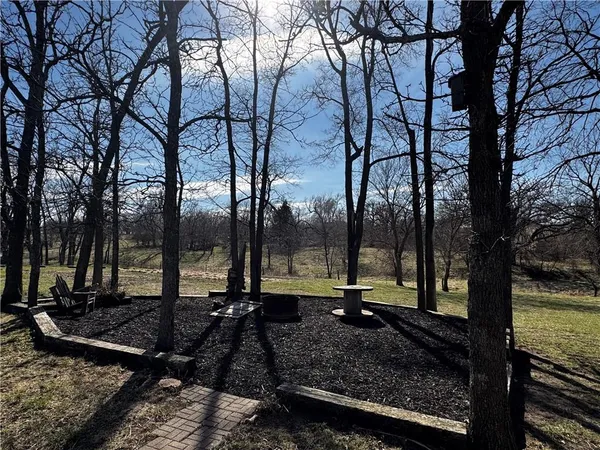 $370,000 | 21352 Highway 46, Maryville, MO 64468
