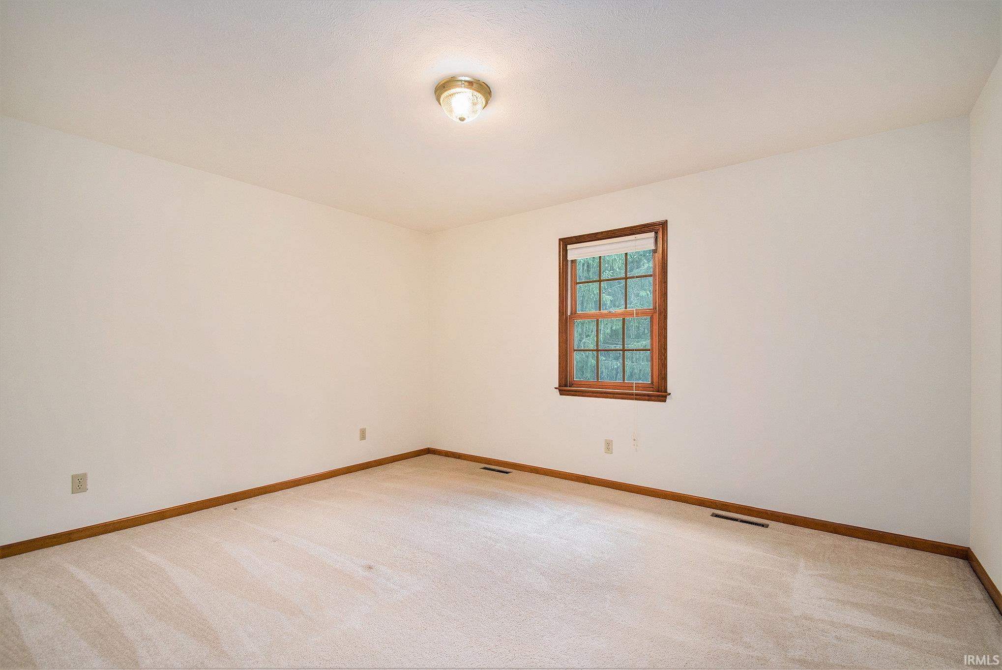 52206 Filbert Road Granger, IN 46530 - Photo 23 of 36 Gallery Image 23