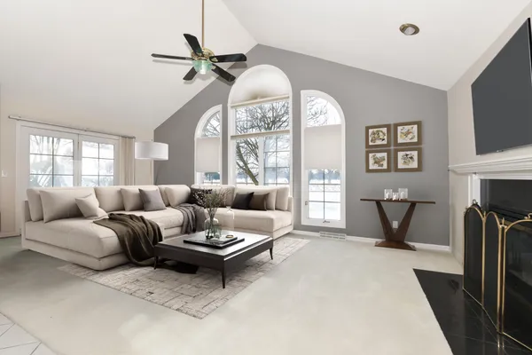 $369,000 | 110 Eagle Pointe Drive, Unit 3A, Delavan, WI 53115