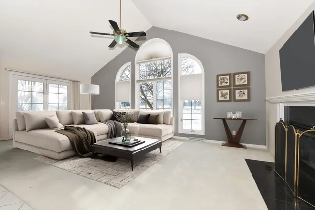 $375,000 | 110 Eagle Pointe Drive, Unit 3A, Delavan, WI 53115