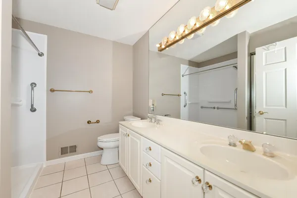 $369,000 | 110 Eagle Pointe Drive, Unit 3A, Delavan, WI 53115