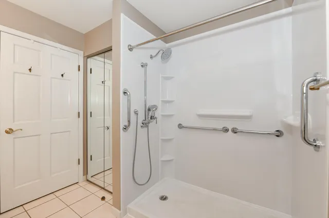 $375,000 | 110 Eagle Pointe Drive, Unit 3A, Delavan, WI 53115