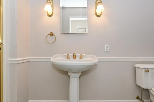 $375,000 | 110 Eagle Pointe Drive, Unit 3A, Delavan, WI 53115