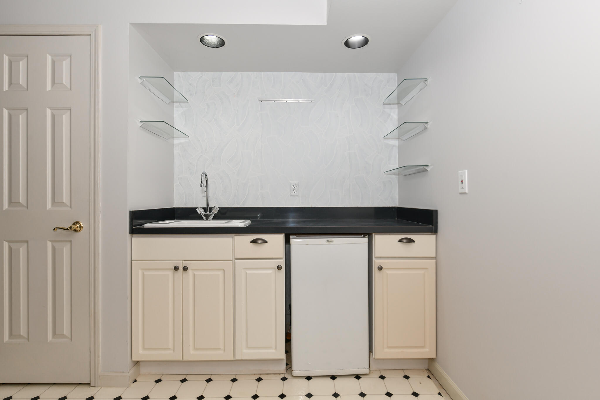 110 Eagle Pointe Drive, Unit 3A Delavan, WI 53115 - Photo 40 of 60 Sink and Countertop for Entertaining