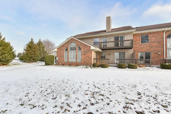 $369,000 | 110 Eagle Pointe Drive, Unit 3A, Delavan, WI 53115