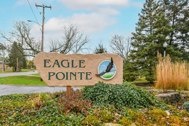$375,000 | 110 Eagle Pointe Drive, Unit 3A, Delavan, WI 53115
