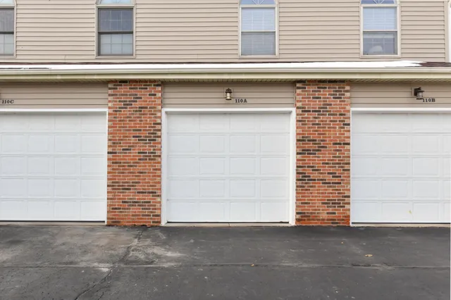 $375,000 | 110 Eagle Pointe Drive, Unit 3A, Delavan, WI 53115