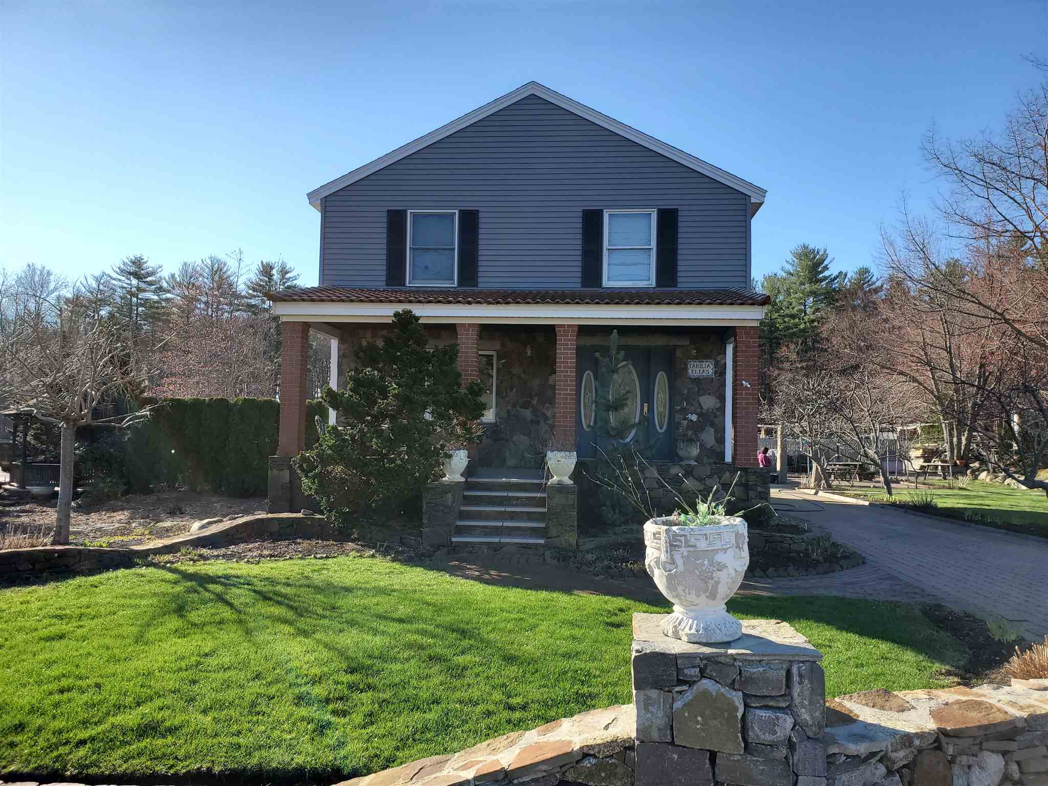 123 Lafayette Road Hampton Falls, NH 03844 - Photo 1 of 16