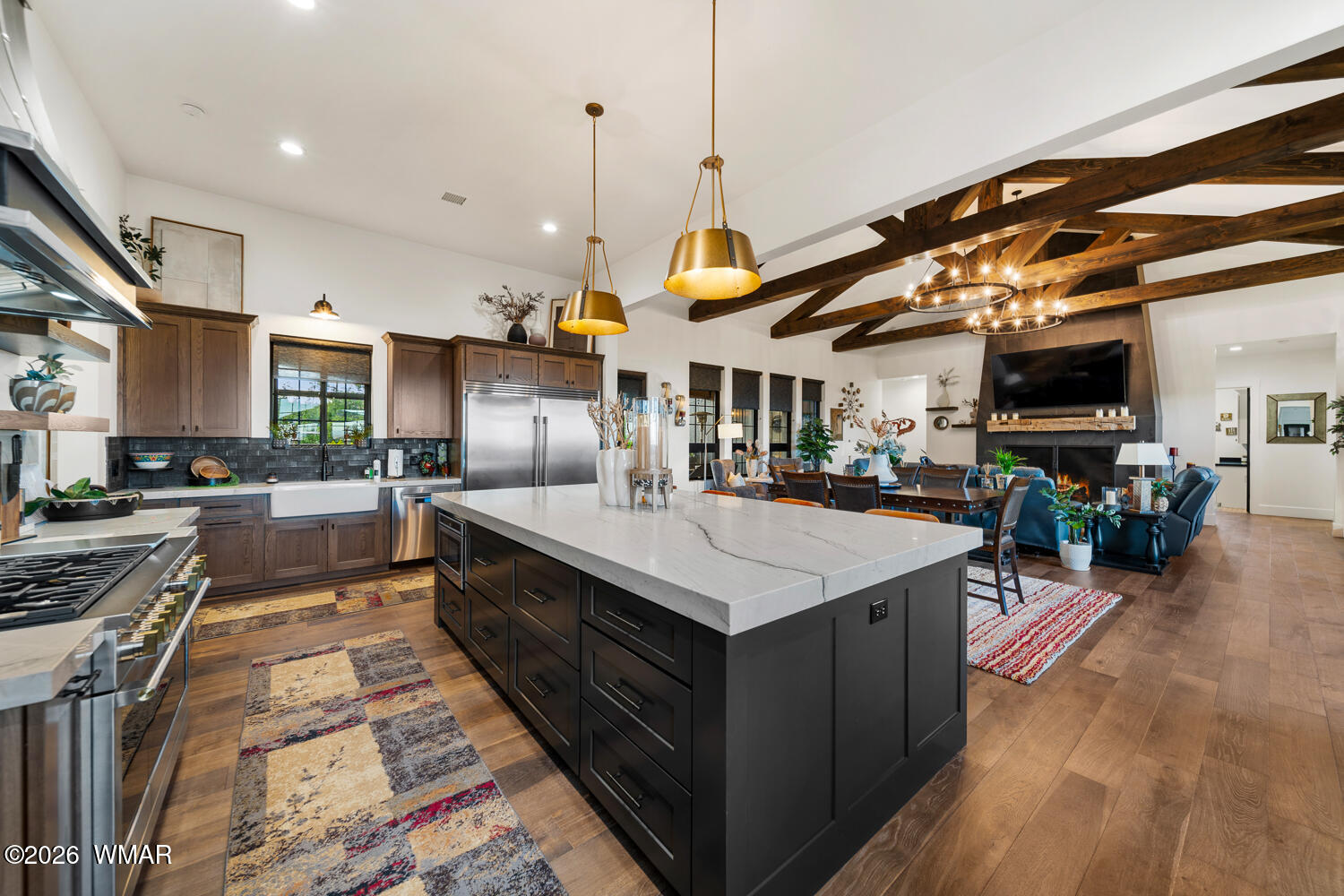 512 Fieldy Road Show Low, AZ 85901 - Photo 25 of 128 Breathtaking Great Room