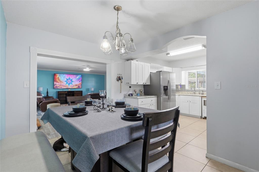 201 East Wheeler Road Seffner, FL 33584 - Photo 23 of 39 Gallery Image 23
