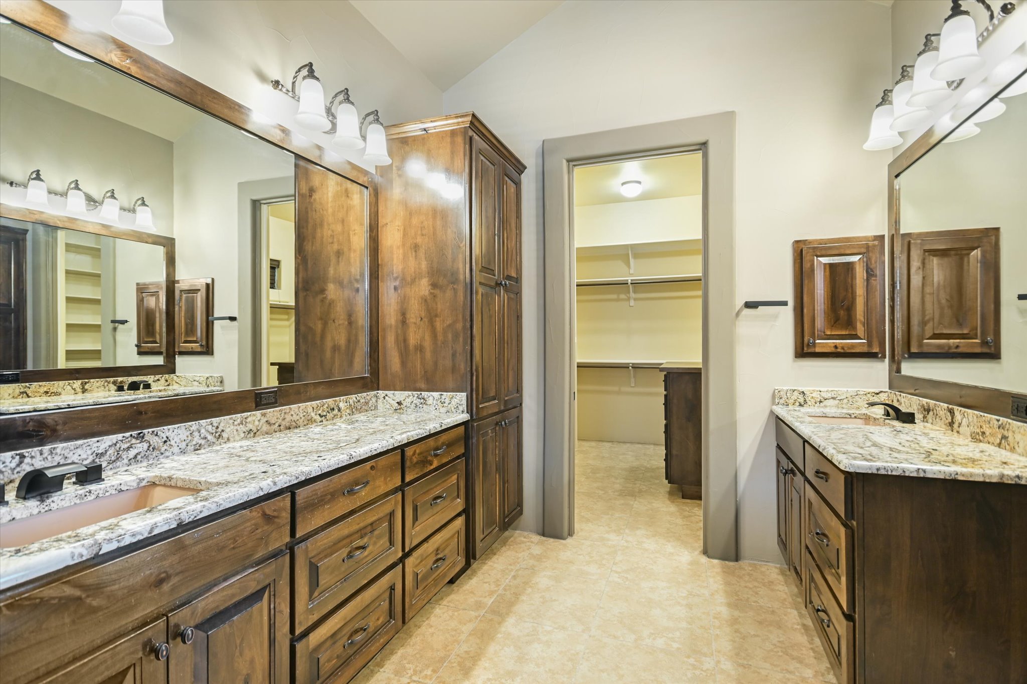 228 Puzzle Pass Spring Branch, TX 78070 - Photo 20 of 35 Primary bath has a large walk-in closet with window.