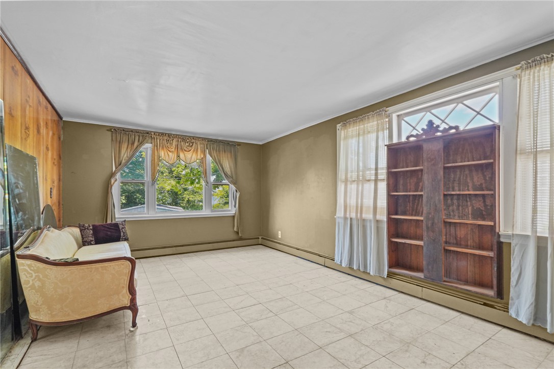 99 Summit Road Portsmouth, RI 02871 - Photo 4 of 31