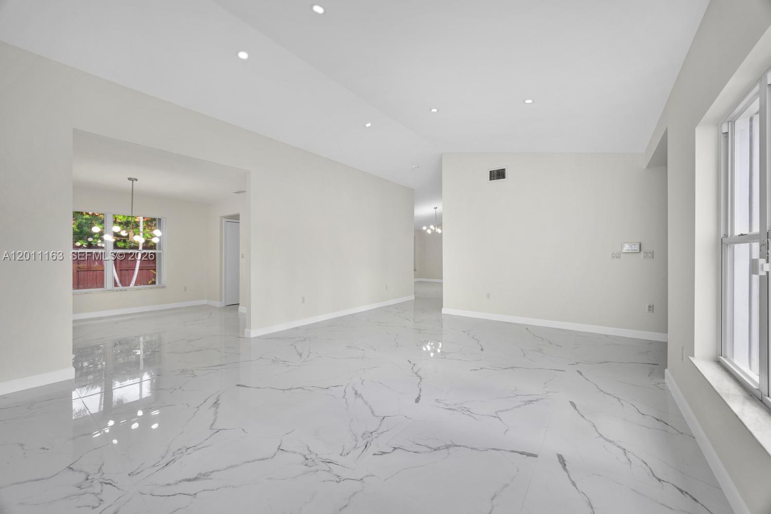 8503 Southwest 83rd Street Miami, FL 33143 - Photo 5 of 27