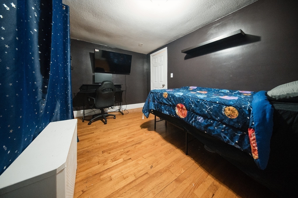 90 St James Circle Springfield, MA 01104 - Photo 18 of 23