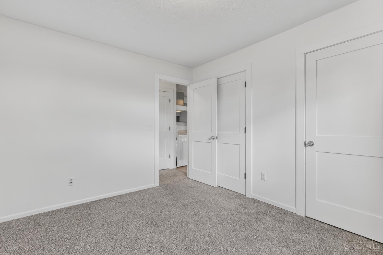 547 Davis Road, Unit 3 Cincinnati, OH 45255 - Photo 10 of 18