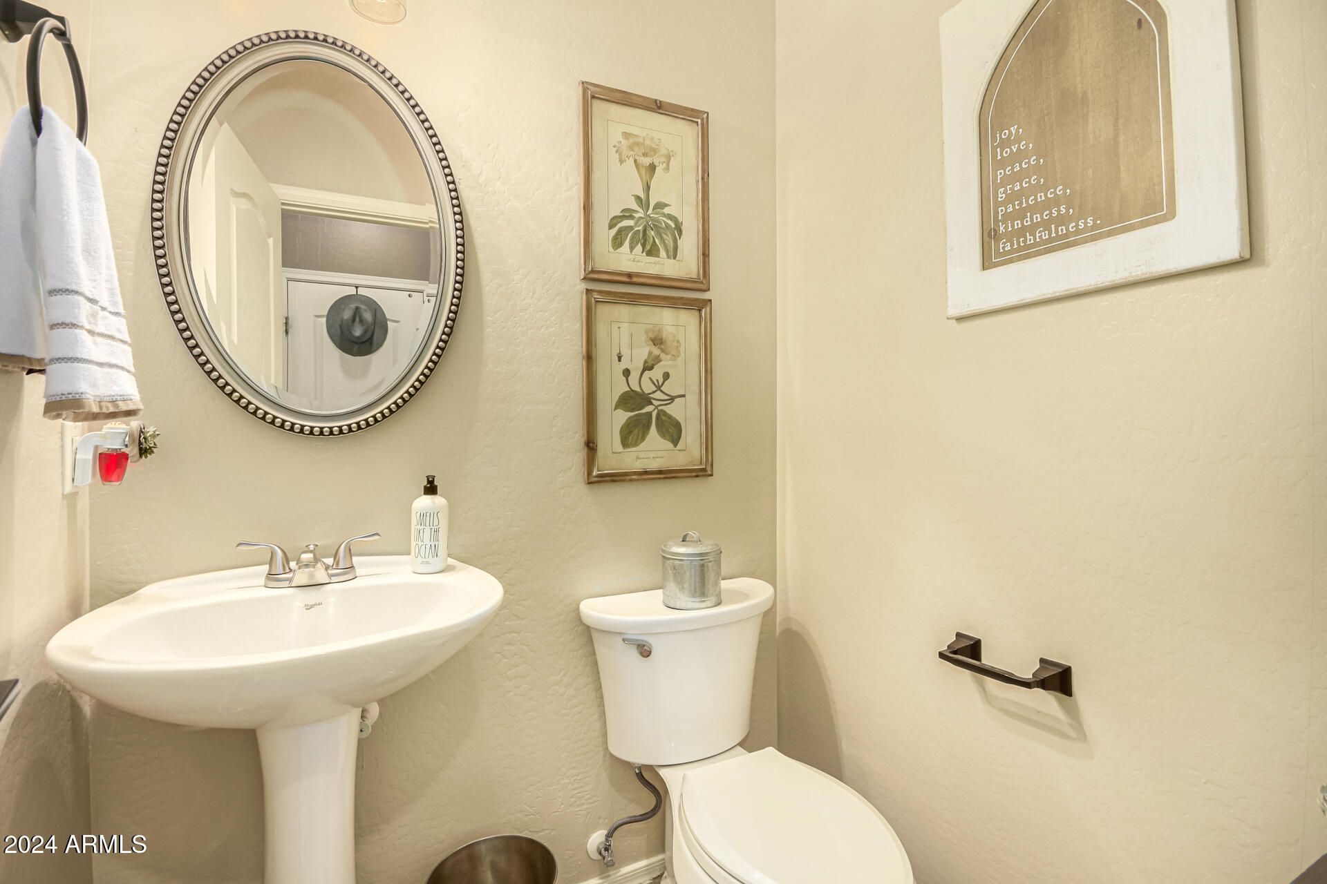 13349 North 87th Lane Peoria, AZ 85381 - Photo 7 of 18 13-87th