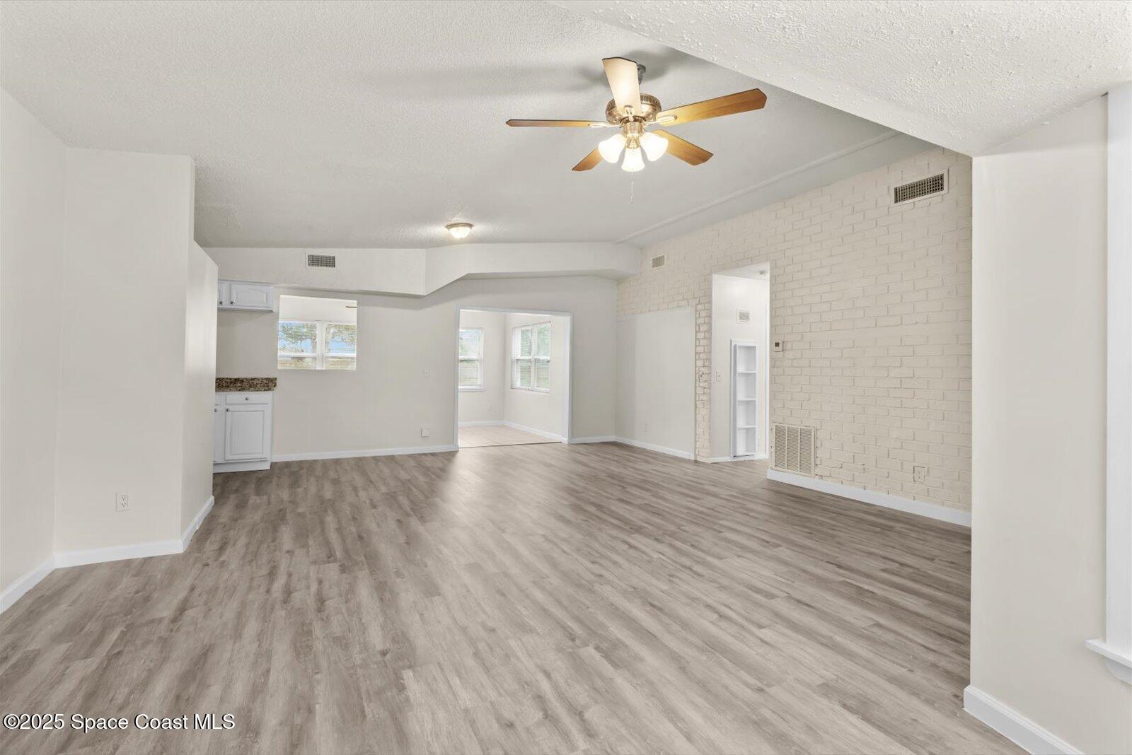 7506 Roberts Road Fort Pierce, FL 34951 - Photo 6 of 33 07-rob in-12