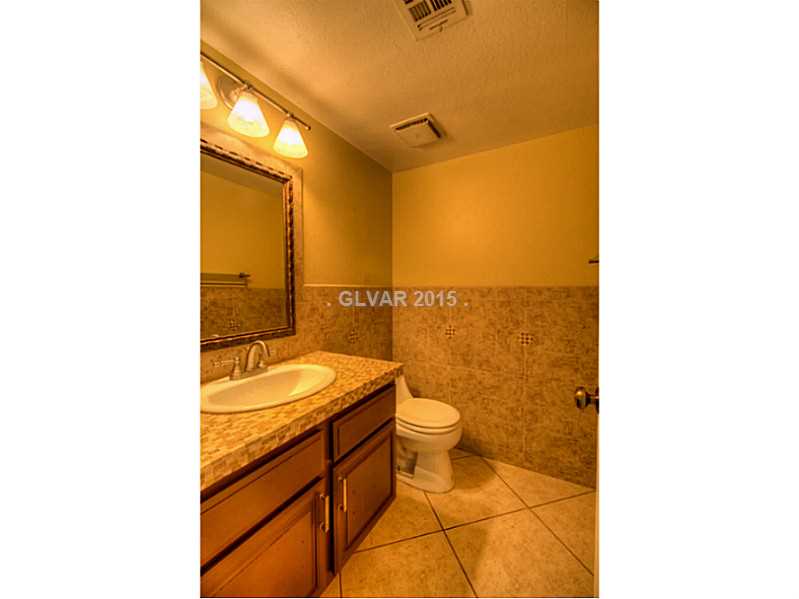 1904 Nuevo Road Henderson, NV 89014 - Photo 26 of 26 Guest Bathroom.