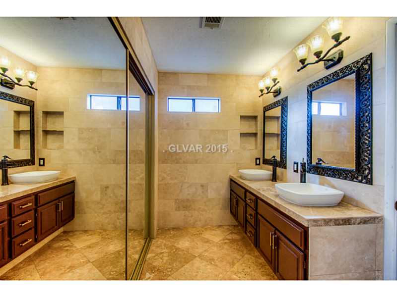 1904 Nuevo Road Henderson, NV 89014 - Photo 8 of 26 Master Bath/Spa.