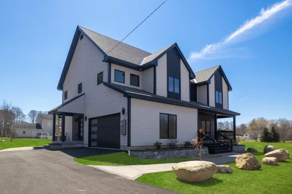 $1,100,000 | 20 Sherwood Road, Rutland, VT 05701